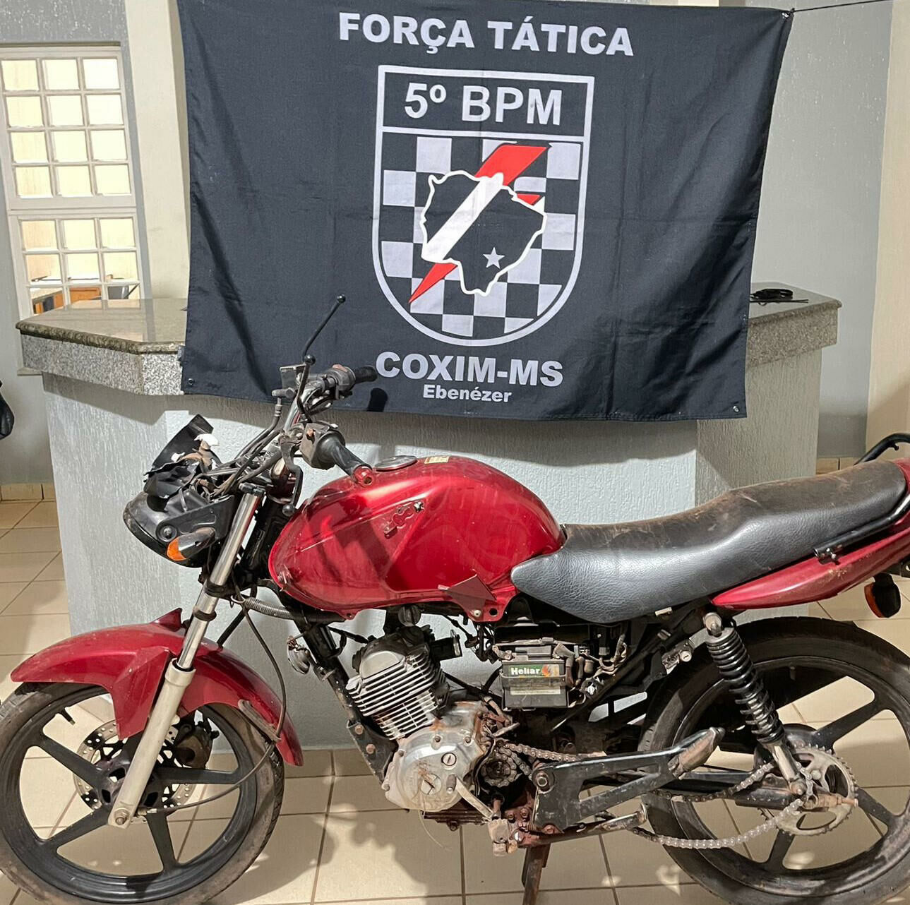 Imagem de compartilhamento para o artigo Após denúncia em grupo de WhatsApp, motocicleta furtada é recuperada em Coxim da MS Todo dia